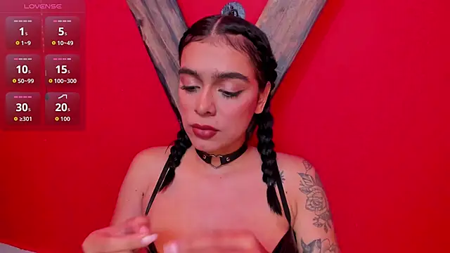 Foxy Assh  online show from 05.20.26