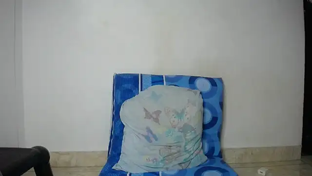 Snapshot of Eros_Smit chatting on 04.23.26 Eros Smit online show from 04.23.26