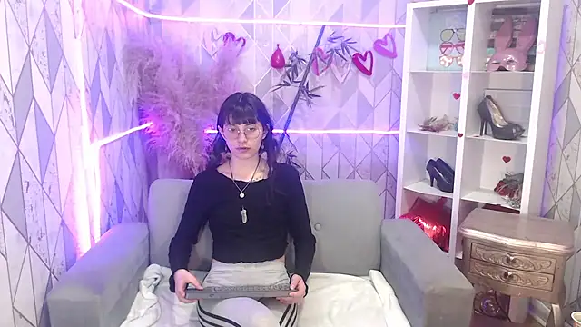 charlottemoonxz online show from 10.15.25