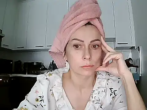 Snapshot of anechka1 chatting on 12.09.24 anechka1 online show from 12.09.24