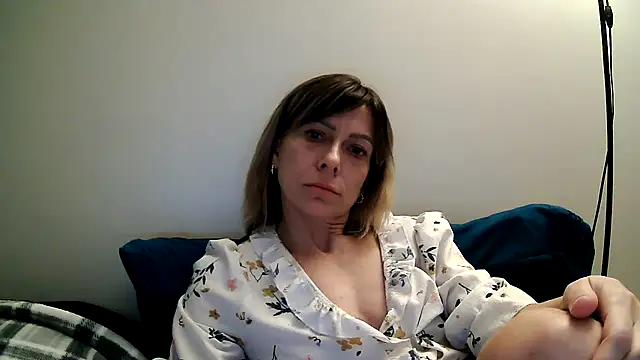 Snapshot of anechka1 chatting on 02.03.26 anechka1 online show from 02.03.26