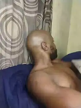 Snapshot of Stallion100 chatting on 12.14.24 Stallion100 online show from 12.14.24