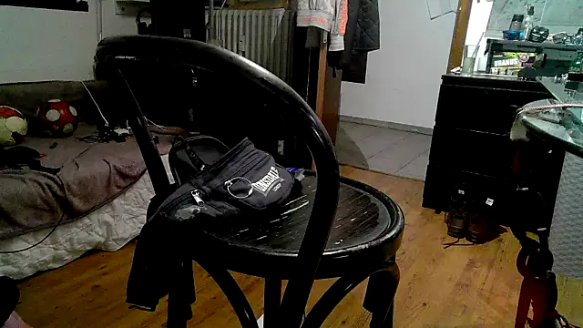 Snapshot of 0815lukas2024 chatting on 09.25.25 0815lukas2024 online show from 09.25.25