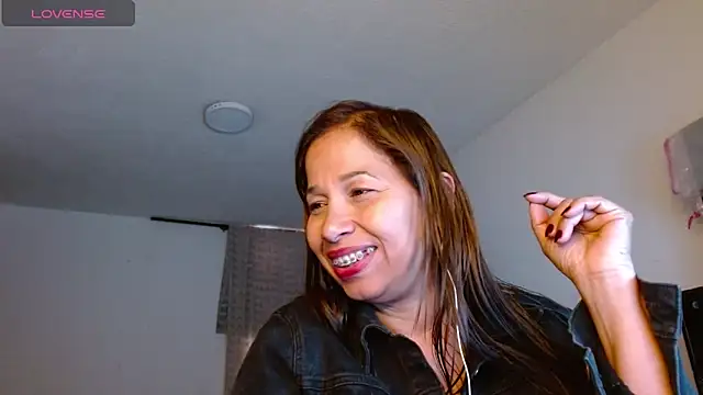 CaroMasha online show from 04.17.26