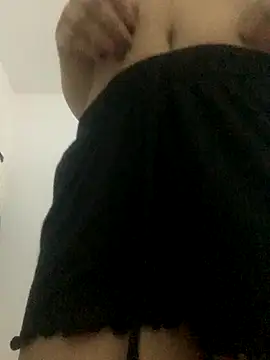 Snapshot of sohadallo3a chatting on 09.30.25 sohadallo3a online show from 09.30.25