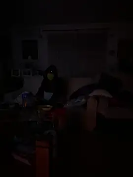 Snapshot of Kamaleonix chatting on 03.21.25 Kamaleonix online show from 03.21.25