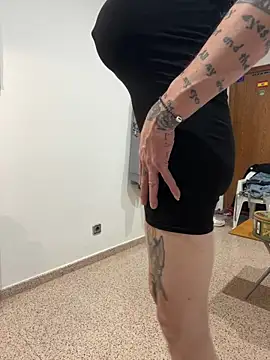 Snapshot of Kamaleonix chatting on 02.12.26 Kamaleonix online show from 02.12.26