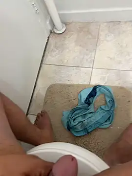 Snapshot of kiranx09 chatting on 02.15.26 kiranx09 online show from 02.15.26