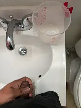 Snapshot of kiranx09 chatting on 02.27.26 kiranx09 online show from 02.27.26