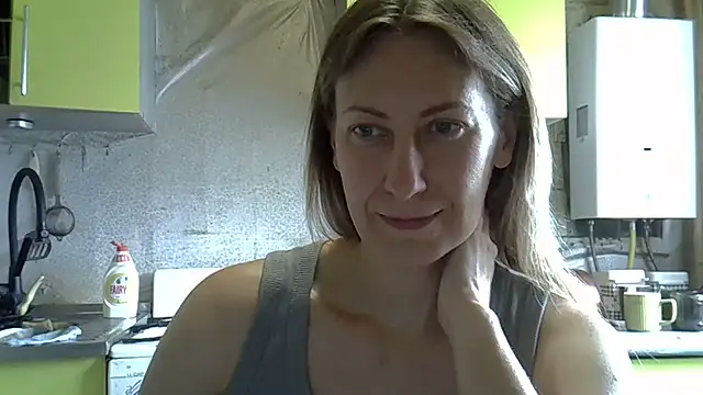 Snapshot of AshleyXHoney chatting on 06.29.26 AshleyXHoney online show from 06.29.26