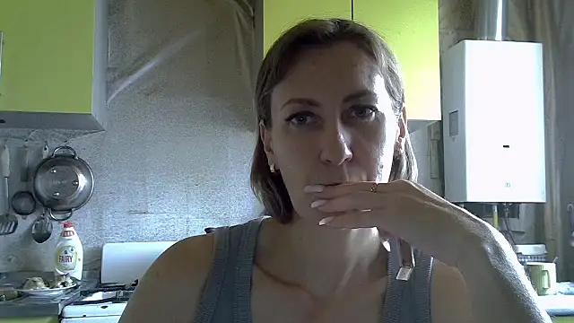 Snapshot of AshleyXHoney chatting on 07.22.26 AshleyXHoney online show from 07.22.26