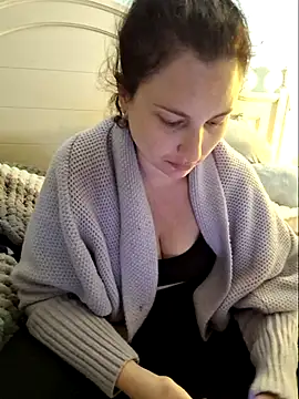 MilfyMrsRobinson online show from 03.04.25