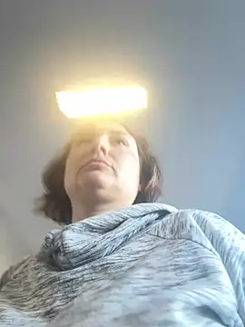 Snapshot of MilfyMrsRobinson chatting on 01.13.26 MilfyMrsRobinson online show from 01.13.26