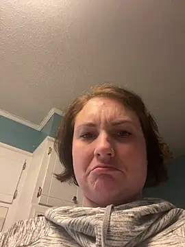 Snapshot of MilfyMrsRobinson chatting on 01.15.26 MilfyMrsRobinson online show from 01.15.26