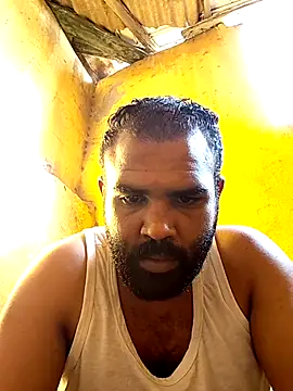 ListedLoin online show from 11.12.25