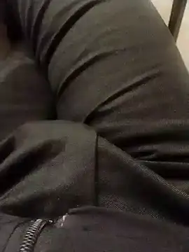 Snapshot of myhot1551 chatting on 02.19.25 myhot1551 online show from 02.19.25