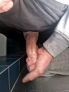 joycock8 online show from 02.26.26