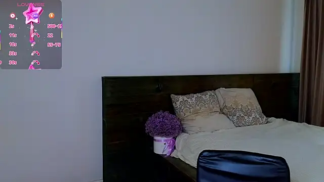 Snapshot of JessicaCartier chatting on 04.04.26 JessicaCartier online show from 04.04.26