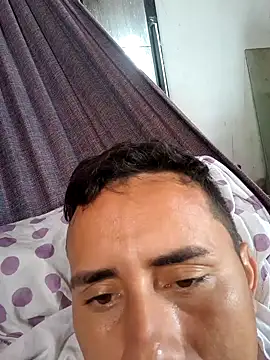 Snapshot of luissilva0071 chatting on 02.09.25 luissilva0071 online show from 02.09.25