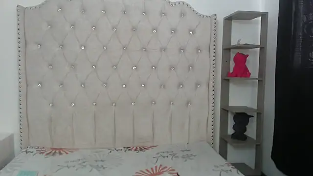 Abril Squirt online show from 02.03.26