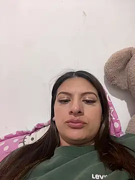 Snapshot of Abril_Squirt chatting on 06.29.26 Abril Squirt online show from 06.29.26