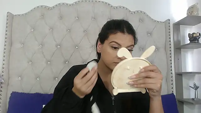 Snapshot of Abril_Squirt chatting on 07.03.26 Abril Squirt online show from 07.03.26