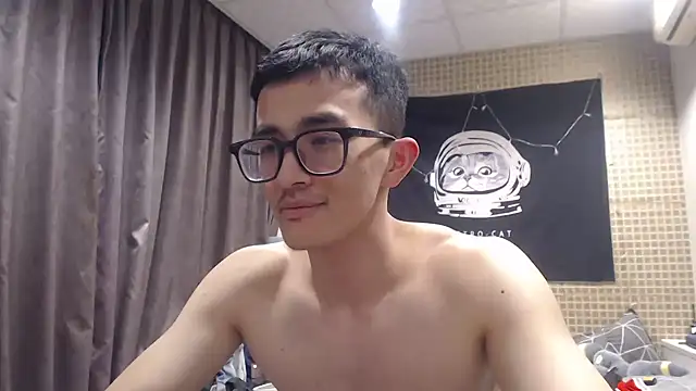 Snapshot of Stevenjt chatting on 03.28.26 Stevenjt online show from 03.28.26