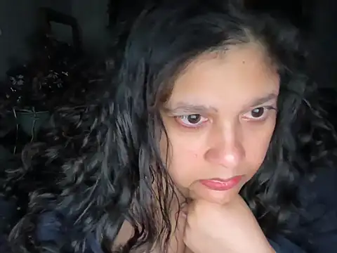 MelanieFawker online show from 10.21.25