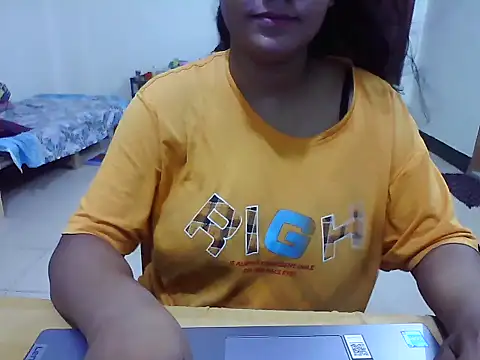 JustinaIra online show from 10.11.25