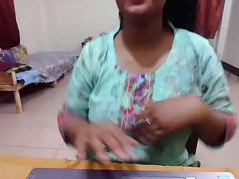 JustinaIra online show from 10.24.25