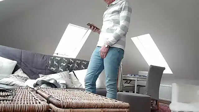 maxmueller321 online show from 04.19.26