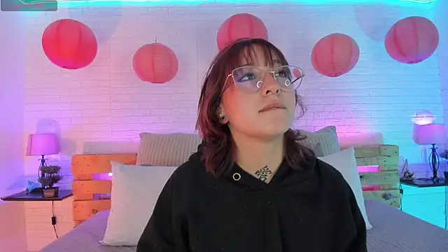 sofi bakerr online show from 02.08.25