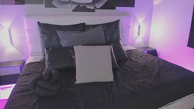 sofi bakerr online show from 10.24.25