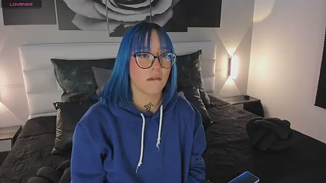 sofi bakerr online show from 11.06.25