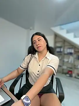 VAL PRINCESS online show from 03.25.26