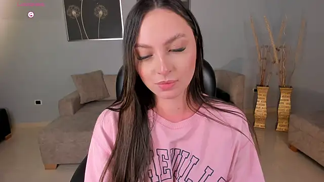 AliceHarper  online show from 02.17.25