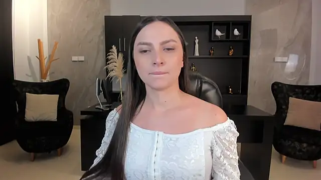 AliceHarper  online show from 03.02.25