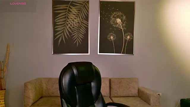 AliceHarper  online show from 03.11.25