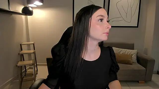 AliceHarper  online show from 09.18.25