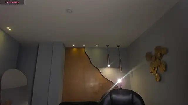 AliceHarper  online show from 03.04.26