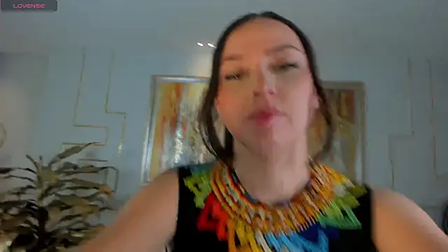 Snapshot of AliceHarper_ chatting on 04.21.26 AliceHarper online show from 04.21.26