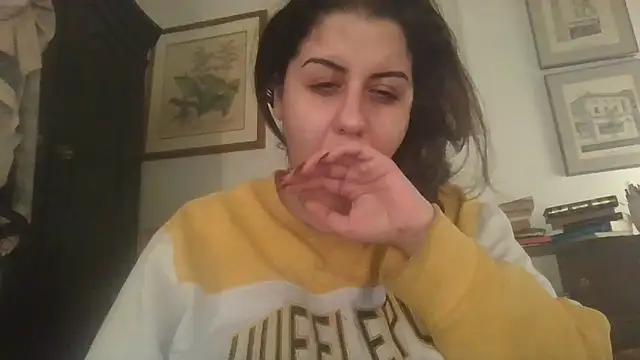 holyeroticss online show from 02.15.25