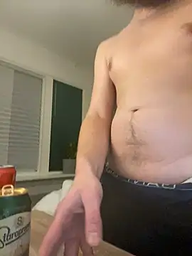 Snapshot of feetlover3611 chatting on 12.15.24 feetlover3611 online show from 12.15.24