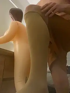 Snapshot of feetlover3611 chatting on 12.27.24 feetlover3611 online show from 12.27.24