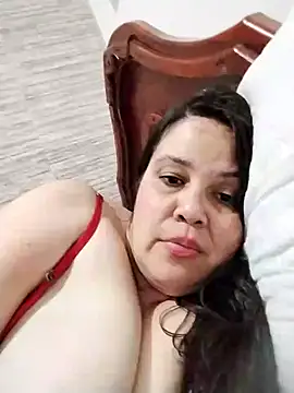 lunanataly online show from 02.20.25