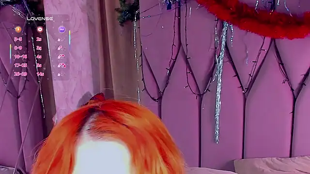 Snapshot of Eva_Cramer chatting on 01.26.25 Eva Cramer online show from 01.26.25