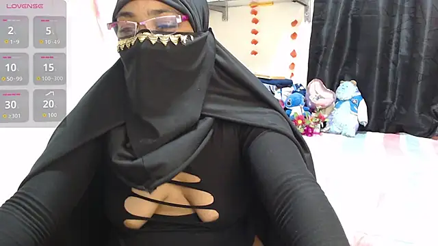 Aaliyah brown online show from 11.05.25