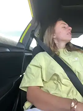 Snapshot of jungleangel chatting on 02.24.25 jungleangel online show from 02.24.25