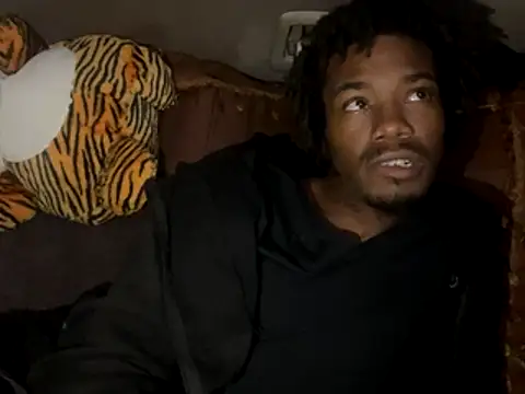 SlimeCrownzOut5 online show from 11.28.25