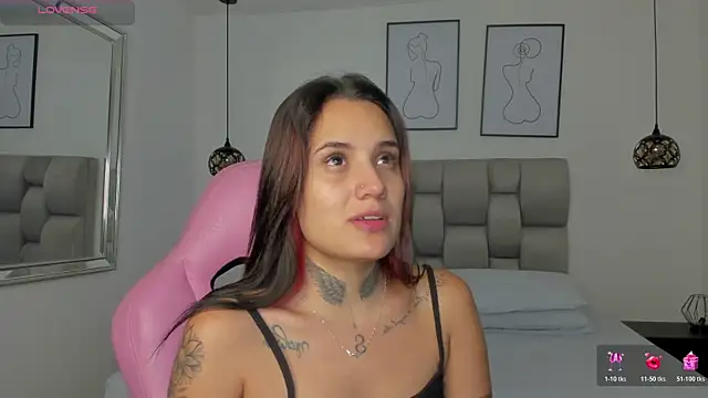 Susan-Sweet-7 online show from 11.20.25